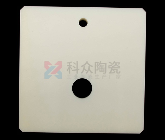 氧化鋁陶瓷件有些什么特點呢？（圖）